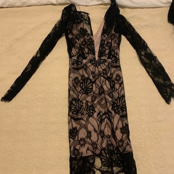 Lace Evening Dress - Picture 8 of 8